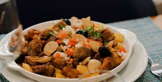 Carne de Porco à Alentejana