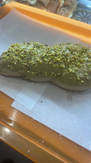 Bomboloni a forno treccina pistacchio