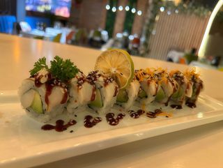 Uramaki de pez mantequilla tostado 8pes