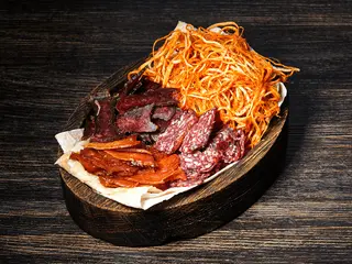 Грузинська тарілка на компанію (190g)