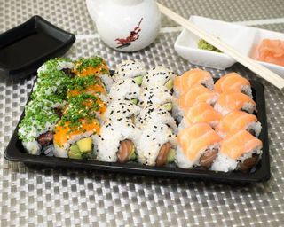 Uramaki Misto 20 peças