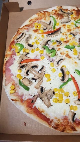 Pizza 4 Estações (36cm)