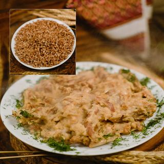 Vitello allo stroganoff accompagnato dal grano saraceno