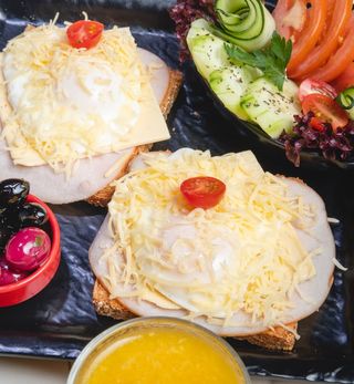 Petit Déjeuner Hollandais