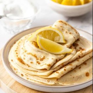LEMON THIN PANCAKES(Served with honey)