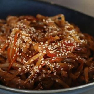 Udon z krewetką teryjaki. Delivery