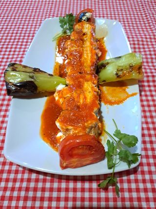 Specijalitet šefa kuhinje - Beğendili kaşarlı beyti sarma 400 gr