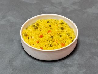 Ryż z groszkiem i marchewką