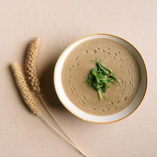 Крем-супчик грибний з трюфельною олією