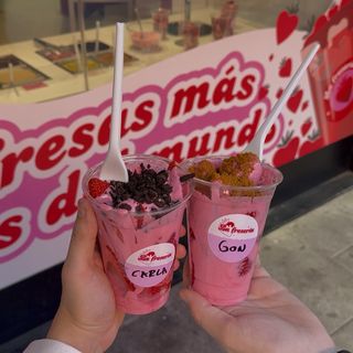 Pack Dúo Fresas Con Chocolate (2 Vasos M)