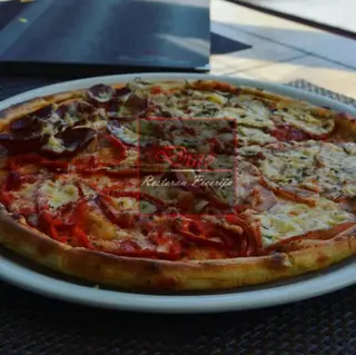Pizza Quattro Stagioni
