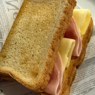 Sándwich mixto