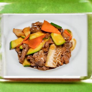 264 Manzo con verdure