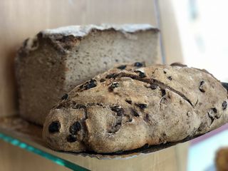 Pan Nueces Y Pasas (Aprox. 250 G.)