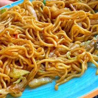 Yakiudon Con Pollo