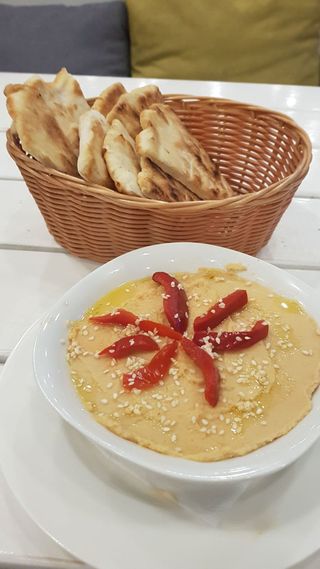 Hummus picant