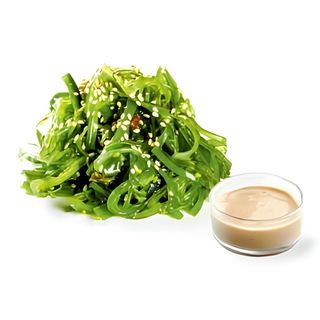 Hiyashi Wakame cu sos de nuci