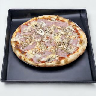 Pizza Capricciosa mala