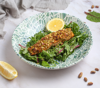 Սաղմոն պիստակով