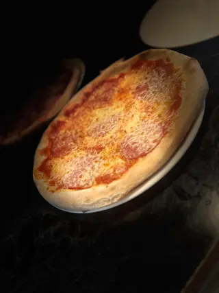 Pizza Salami Ø33cm