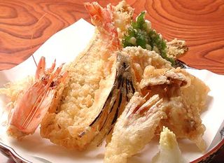 77. Tempura di gamberi e verdure