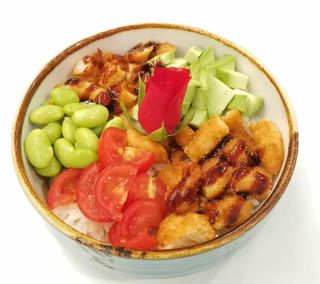 180-Pokè pollo fritto