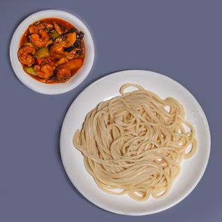 Лагман с креветками