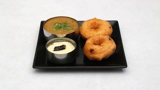 Medhu Vada
