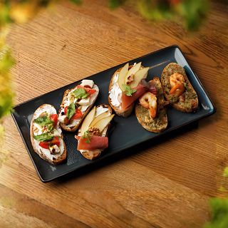 Асорті брускетів (220г)