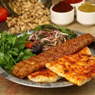 Adana Talerz