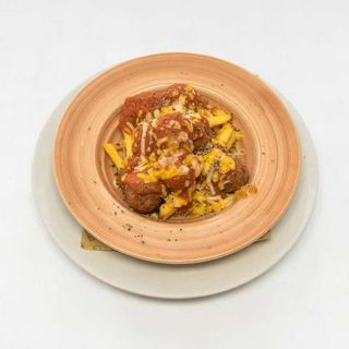 Cazuela De Albóndigas A La Boloñesa