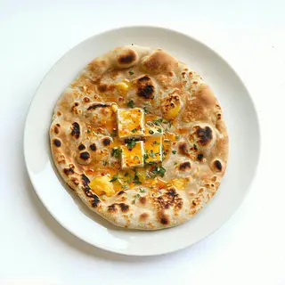 Parantha paneer