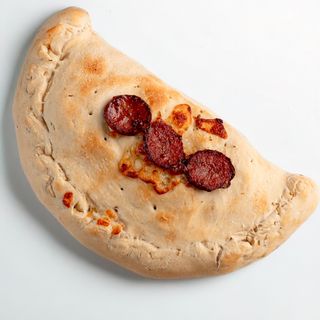 Calzone de Calabresa