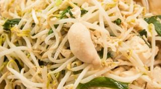 Brotes De Soja Con Tofu