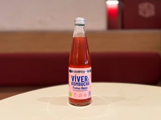 Kombucha de frutos rojos