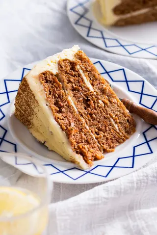 Felie Carrot Cake