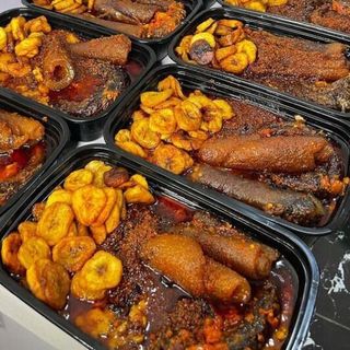 Ewa Agoyin, Kpanla, Kpomo & Plantain