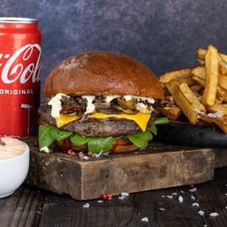 Meniu Burger cu Trufe