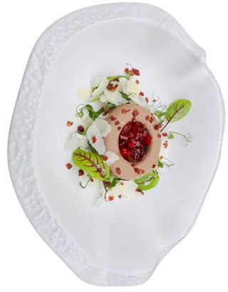 Pateu de pui cu dulceață, presărat cu babic de Buzau