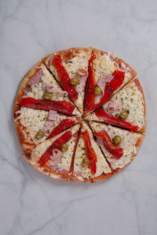 Pizza Jamón Y Pimientos