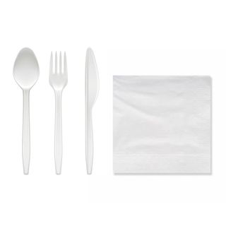 Set cubiertos  de plástico con servilleta 