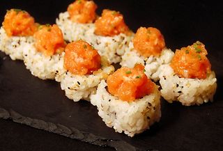 Ura spicy salmon