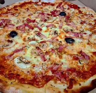 Pizza Milanesa (30 Cm.)