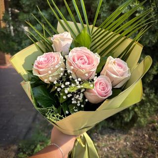 Buchet 5 trandafiri