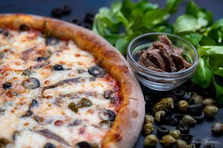 Pizza Romana (32 cm.)