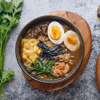 Ірімшік қосылған рамен/Рамен с сыром