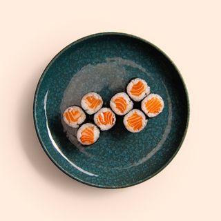 80. Hosomaki Salmón (8 pzs.)