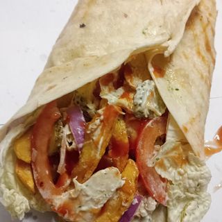 Shaorma de pui în  lipie.