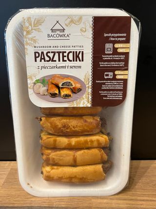 Paszteciki z pieczarkami i serem