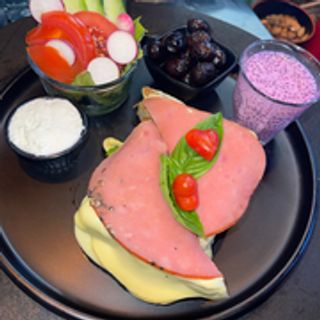 Cheese and Smoked Turkey Toast